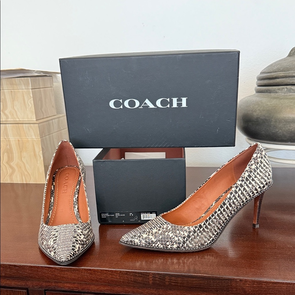 Coach Women's Black and White Snakeskin Heels with Beadchain trim